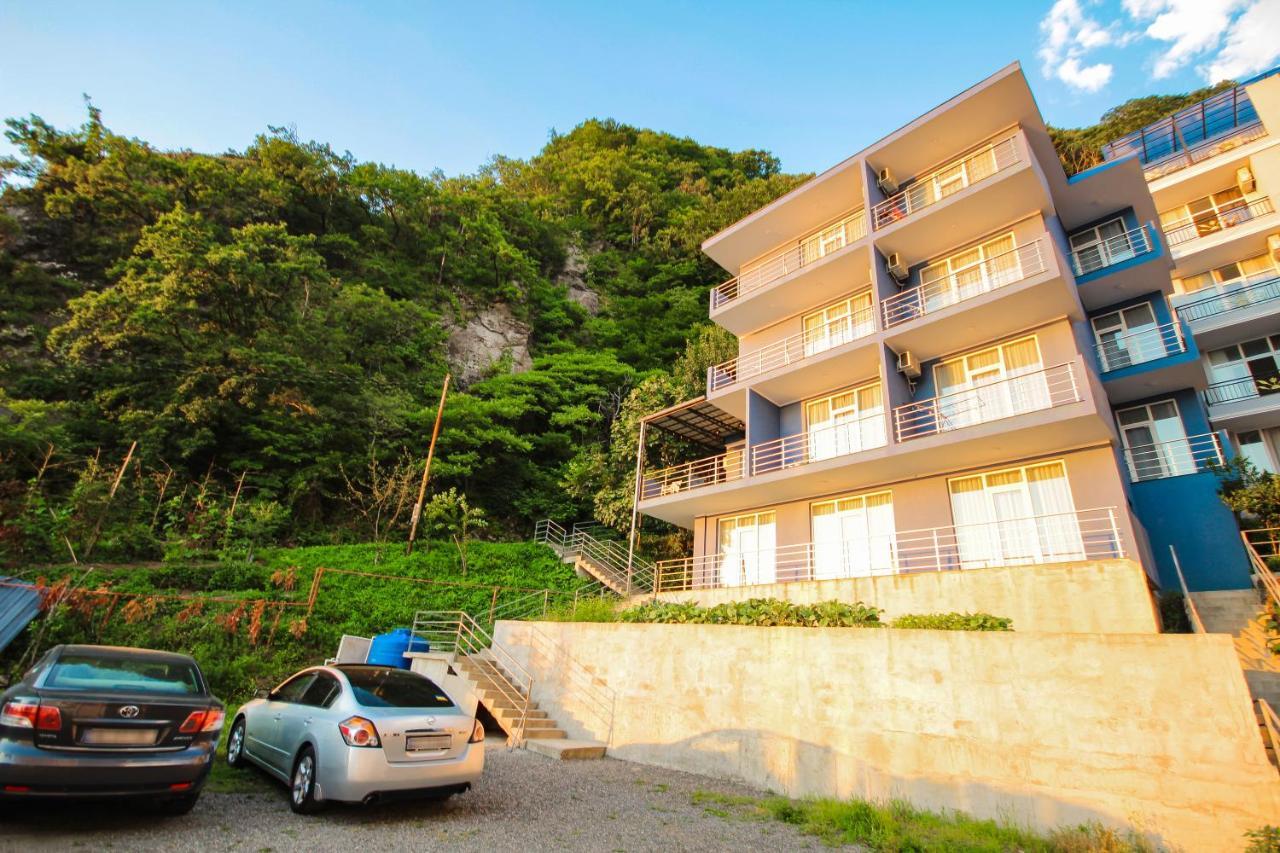 Guest House 99 บาทูมิ ภายนอก รูปภาพ